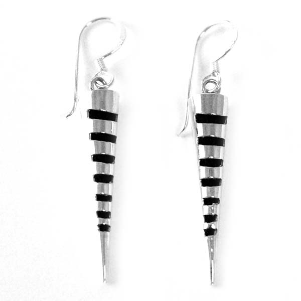 Silver Earring Pointed Style