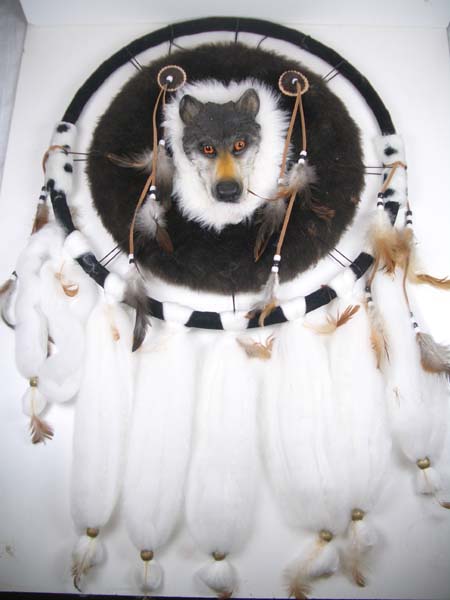Dream Catcher Wolf Head Resin 45cm