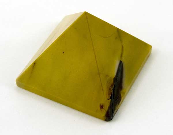 Stone Pyramid Mookite H3cm